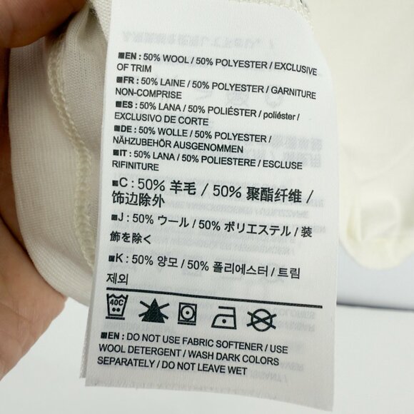 ARC'TERYX Merino-Blend Trim Fit V-Neck Short Sleeve Ivory Off-White Tee Size S - Picture 5 of 6